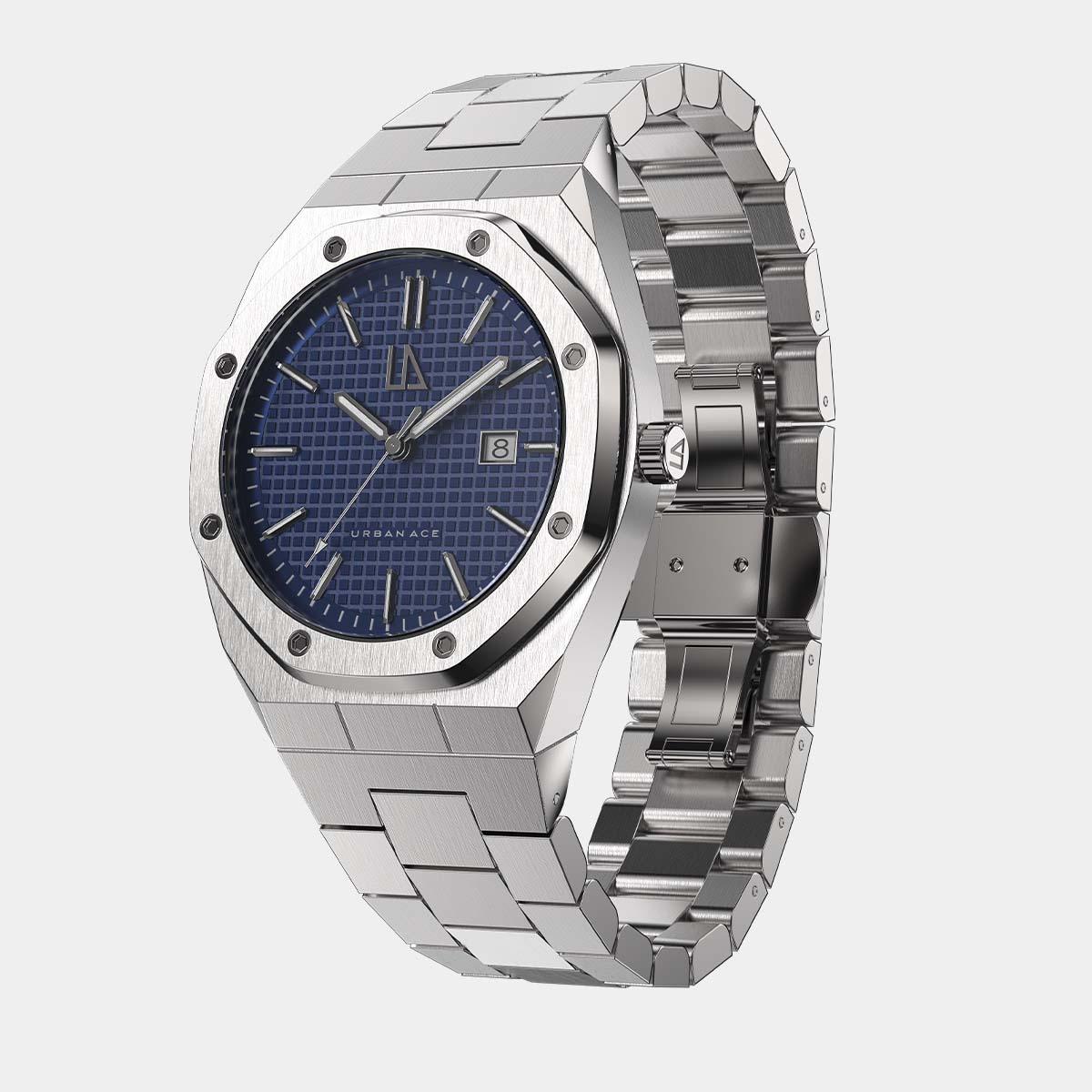 Wijzerplaat blauw zilveren horloge